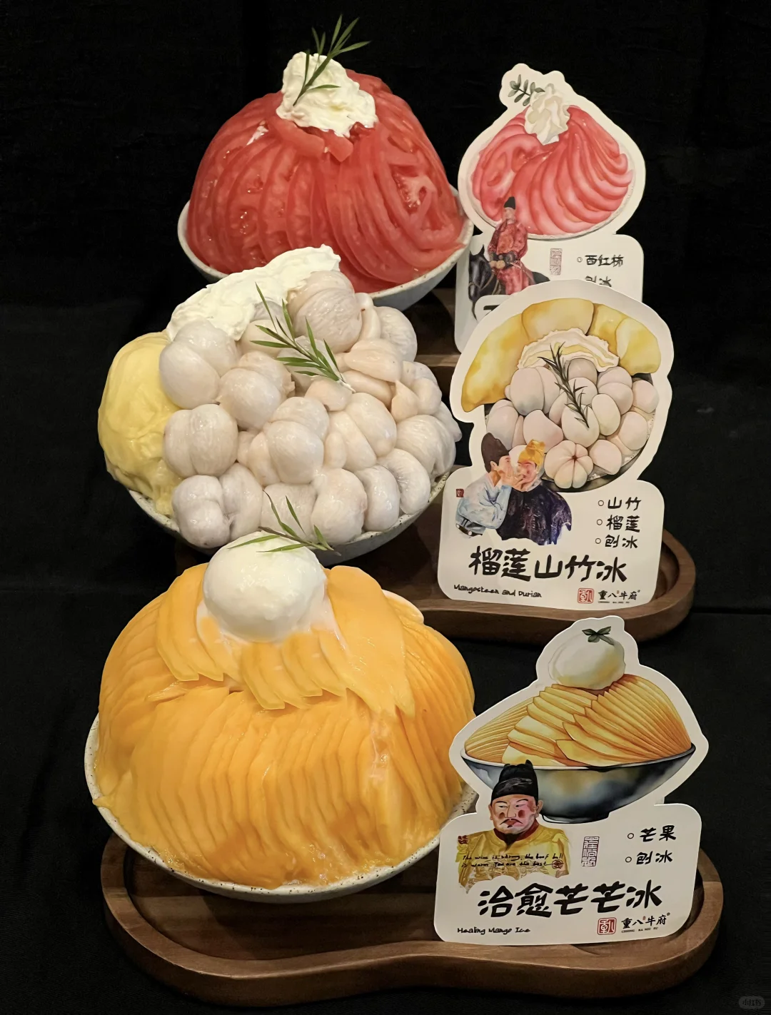 Close-up of Panda Liang Ice topped with mango